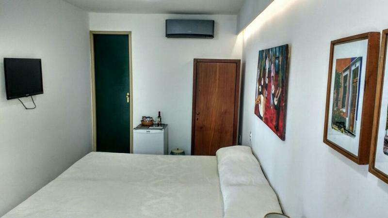 Dos Quatro Cantos Inn